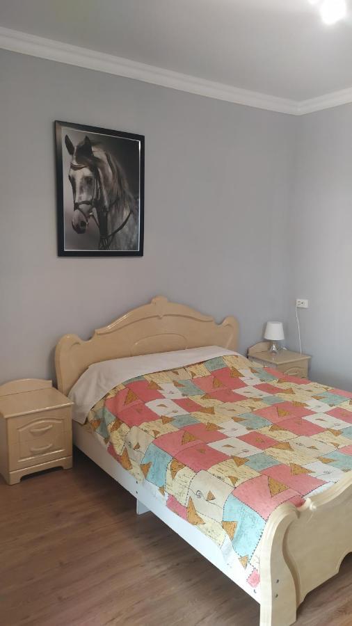 Guesthouse Mira Gagra Buitenkant foto